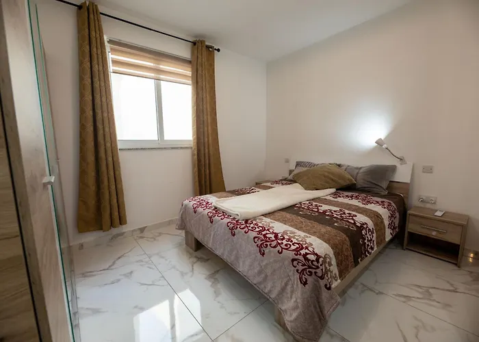 Private In Vegan Household Close To Valletta *